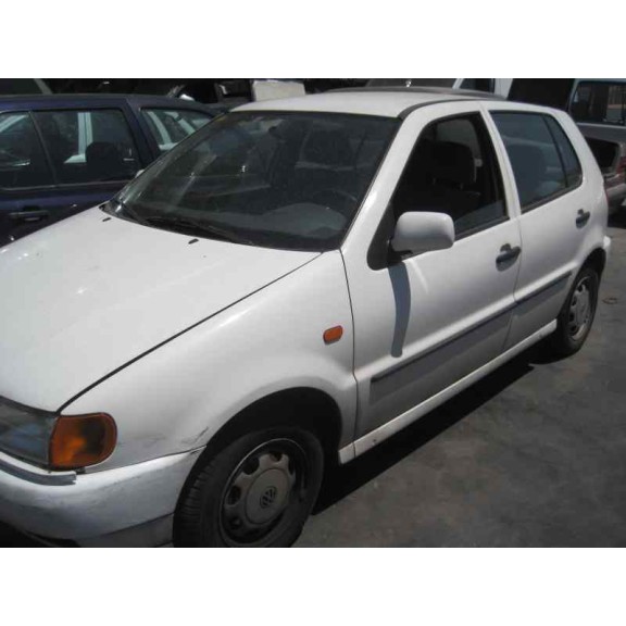 volkswagen polo berlina (6n1) del año 1995