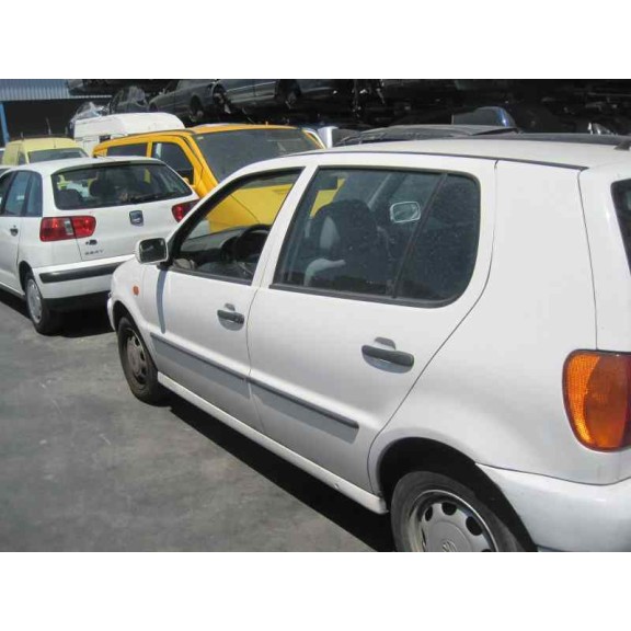 volkswagen polo berlina (6n1) del año 1995