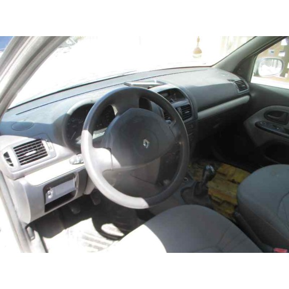 renault clio ii fase ii (b/cb0) del año 2003