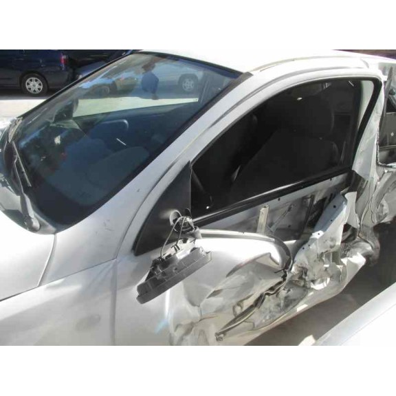 opel corsa c del año 2004