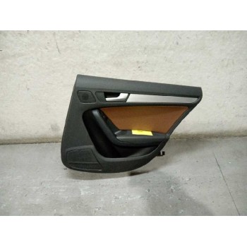 GUARNECIDO PUERTA TRASERA DERECHA 