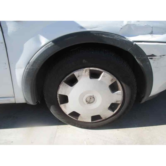 opel corsa c del año 2004