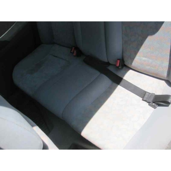 volkswagen polo berlina (6n1) del año 1995