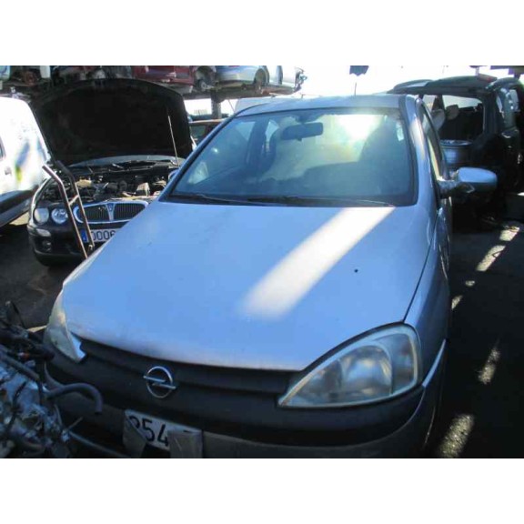 opel corsa c del año 2002