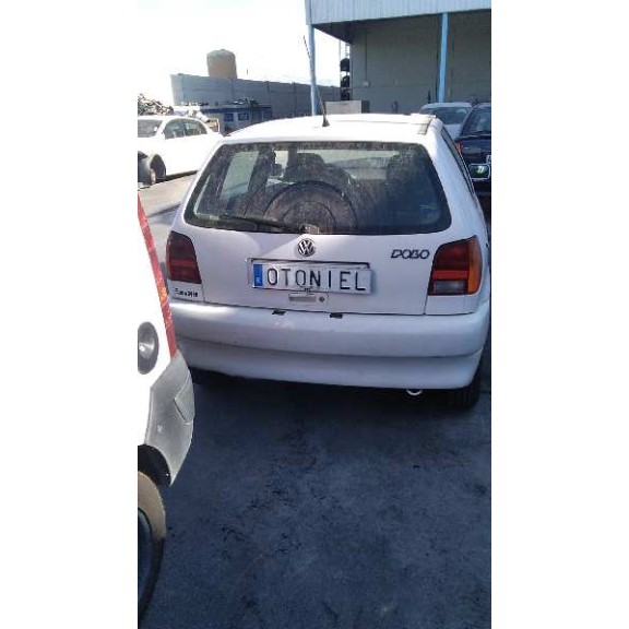 volkswagen polo berlina (6n1) del año 1997