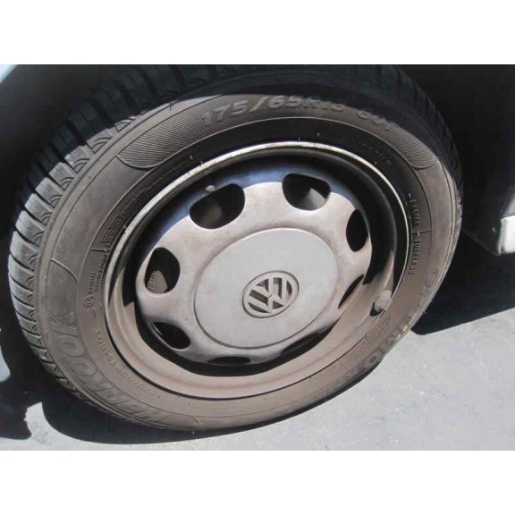 volkswagen polo berlina (6n1) del año 1995