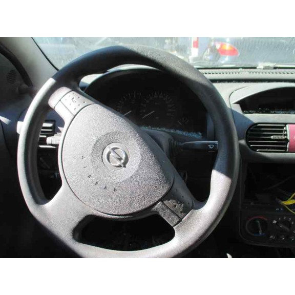 opel corsa c del año 2004