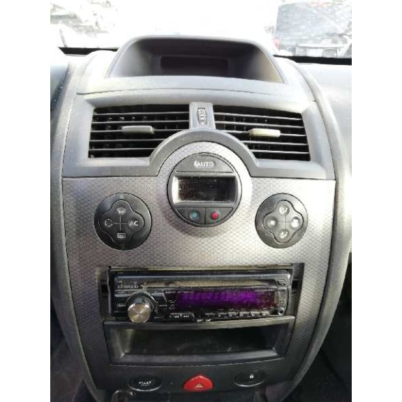 renault megane ii berlina 5p del año 2005