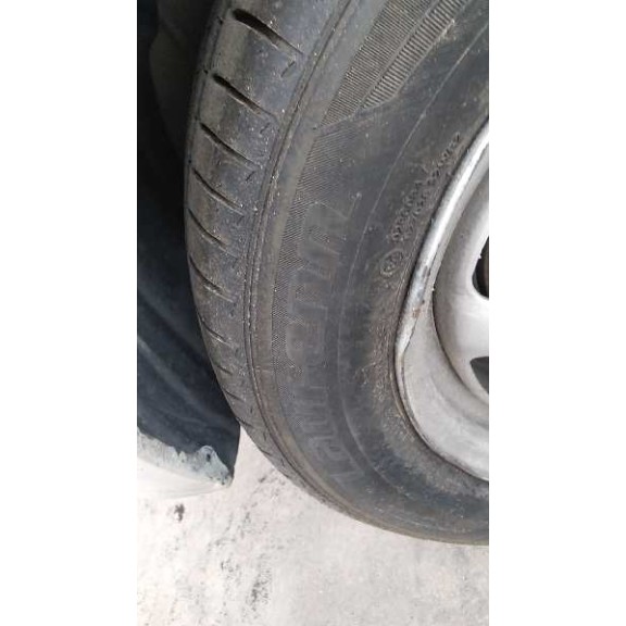 volkswagen polo berlina (6n1) del año 1997