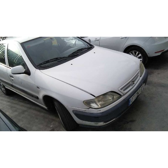 citroën xsara berlina del año 2000