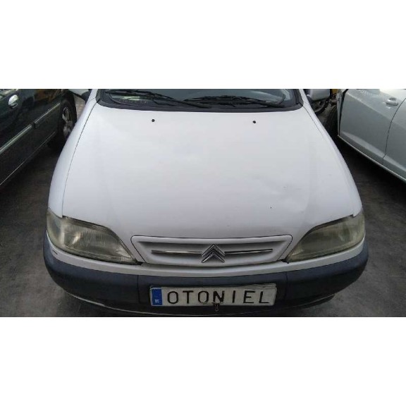 citroën xsara berlina del año 2000