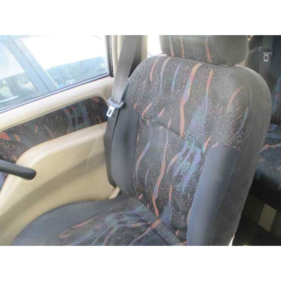 nissan terrano/terrano.ii (r20) del año 2000