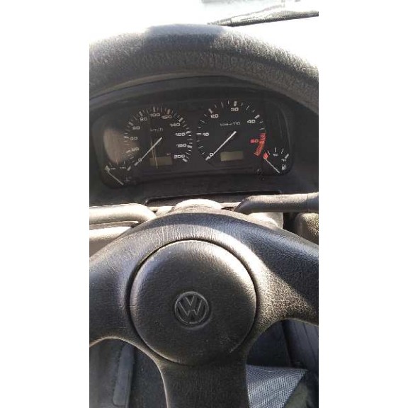 volkswagen polo berlina (6n1) del año 1997