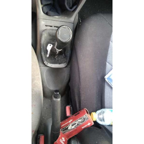 volkswagen polo berlina (6n1) del año 1997