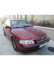 volvo s40 berlina del año 1999