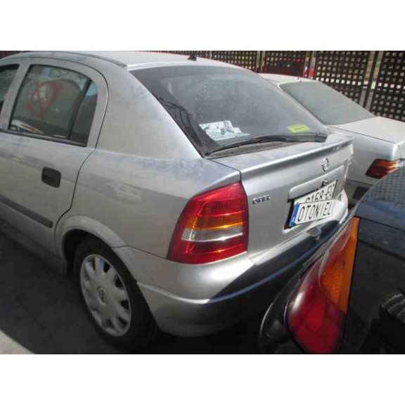 opel astra g berlina del año 1999