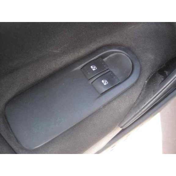 renault megane ii berlina 3p del año 2005