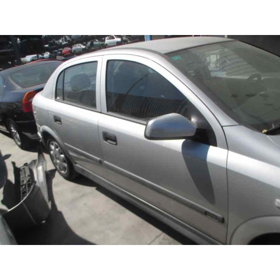 opel astra g berlina del año 1999