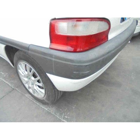 citroën saxo del año 2000