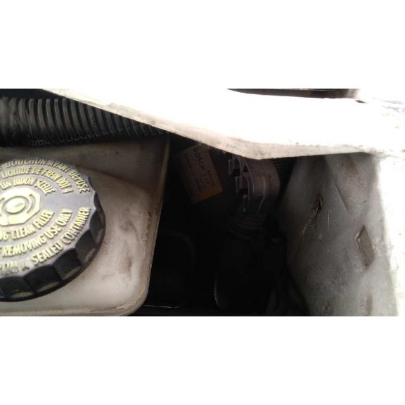 citroën xsara berlina del año 2000