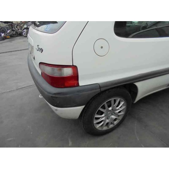 citroën saxo del año 2000