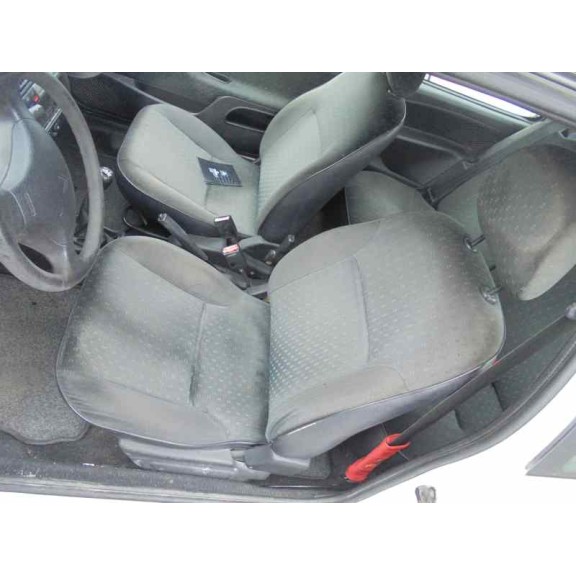 citroën saxo del año 2000