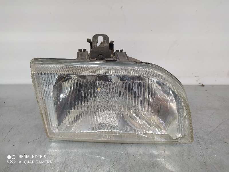 Recambio de faro derecho para ford fiesta berlina básico referencia OEM IAM  MONOPTICA 89