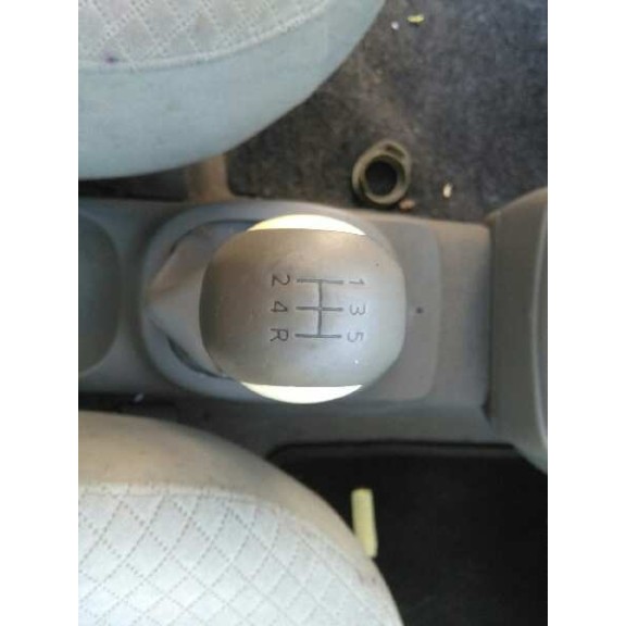 nissan micra (k12e) del año 2004