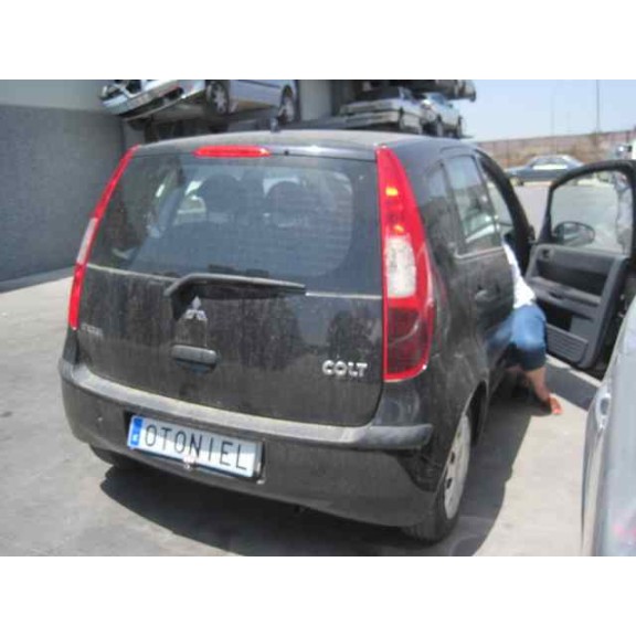 mitsubishi colt berlina 5 (z30a) del año 2007