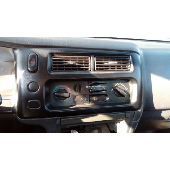 mitsubishi l 200 (k6/7) del año 2004