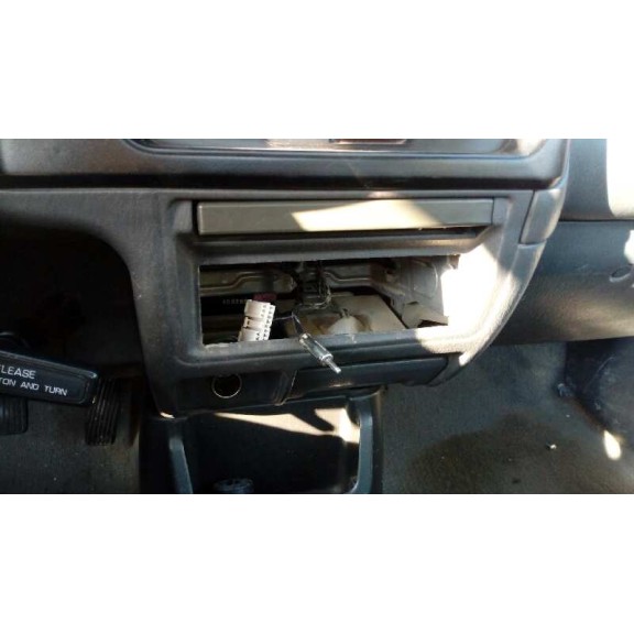 mitsubishi l 200 (k6/7) del año 2004