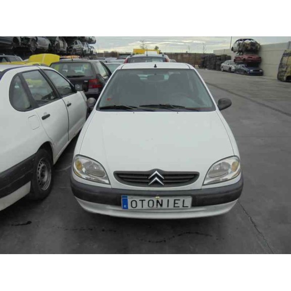 citroën saxo del año 2000