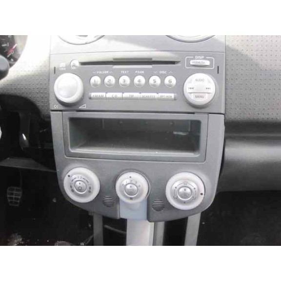 mitsubishi colt berlina 5 (z30a) del año 2007