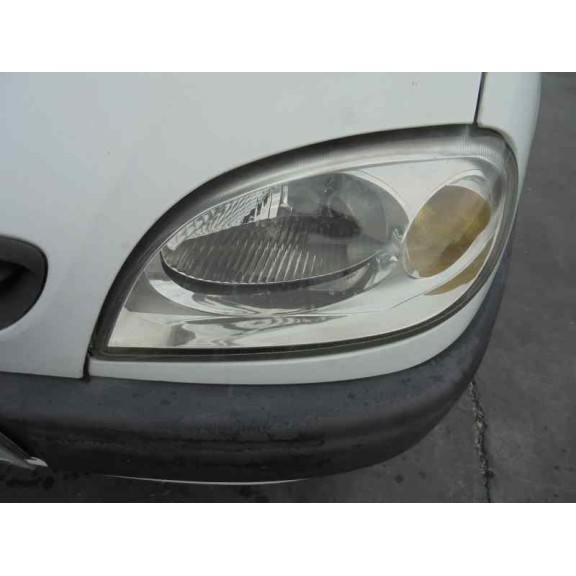 citroën saxo del año 2000