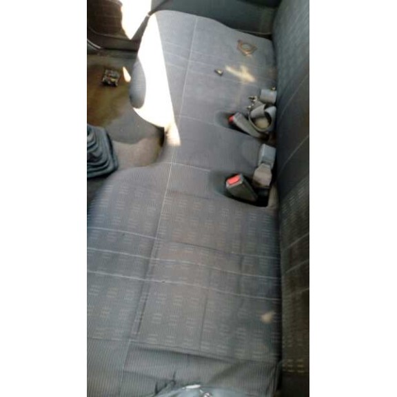 mitsubishi l 200 (k6/7) del año 2004