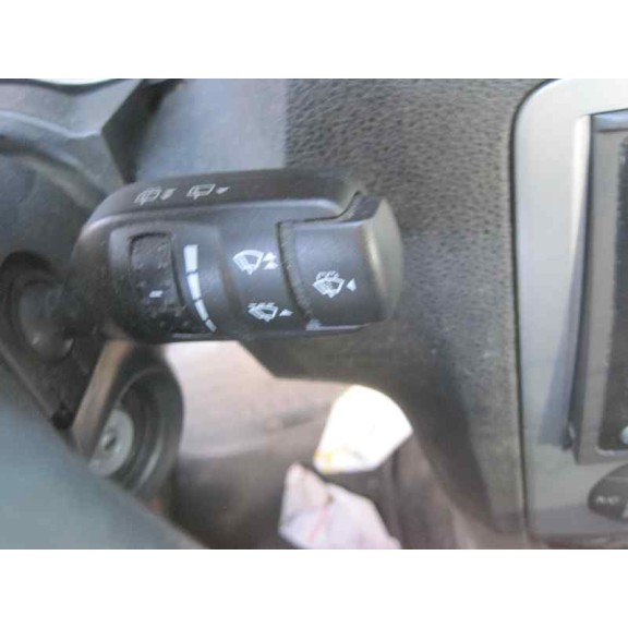 ford focus berlina (cap) del año 2008