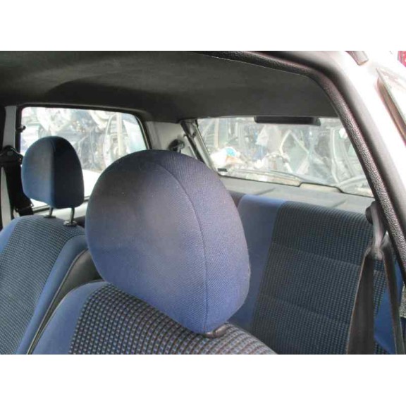 peugeot 106 (s2) del año 2000