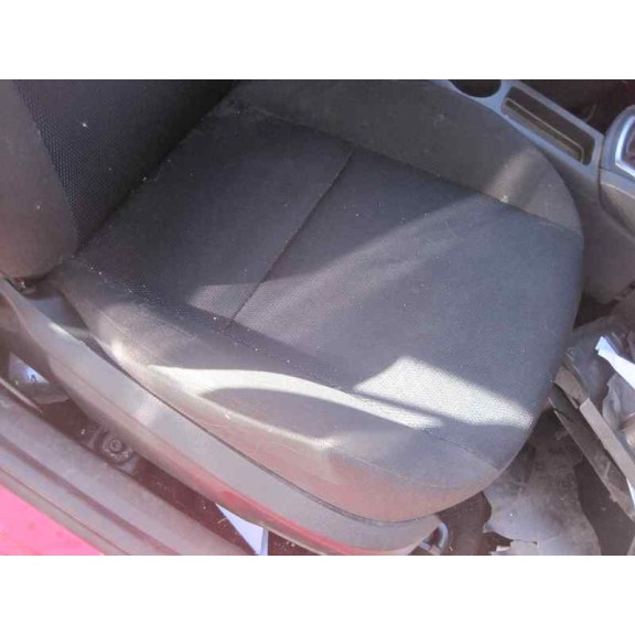 ford focus berlina (cap) del año 2008