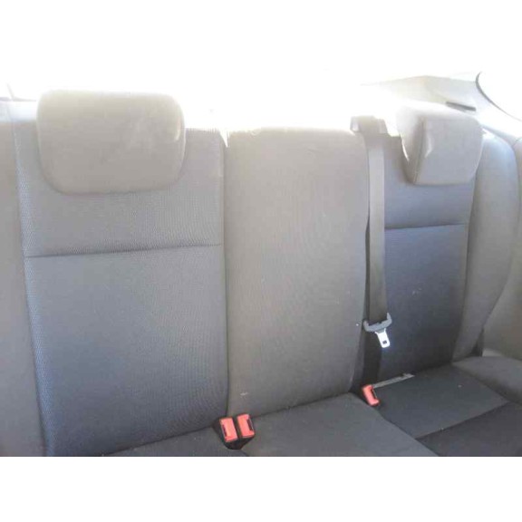 ford focus berlina (cap) del año 2008