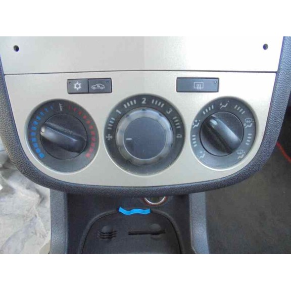 opel corsa d del año 2007