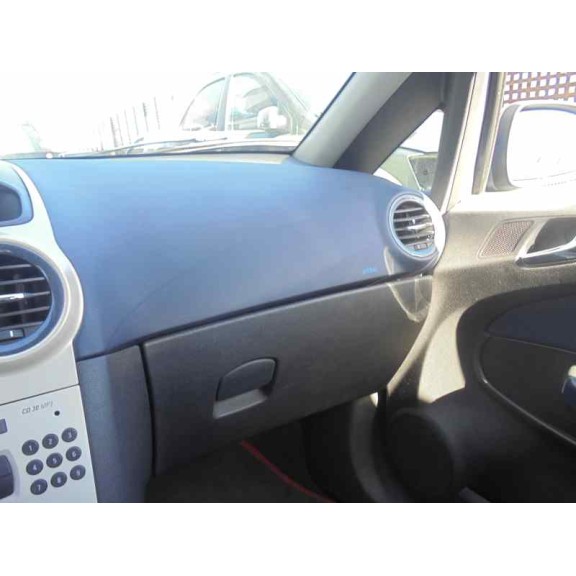 opel corsa d del año 2007