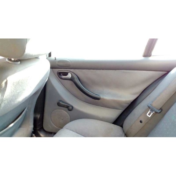 seat toledo (1m2) del año 1999