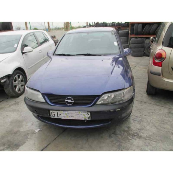 opel vectra b berlina del año 1996