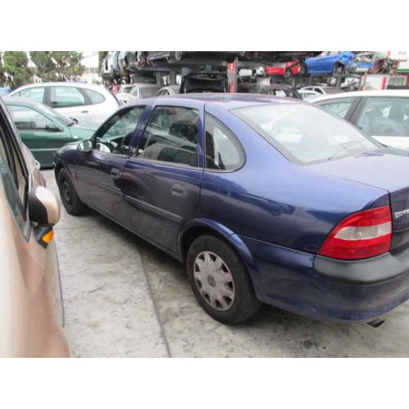 opel vectra b berlina del año 1996