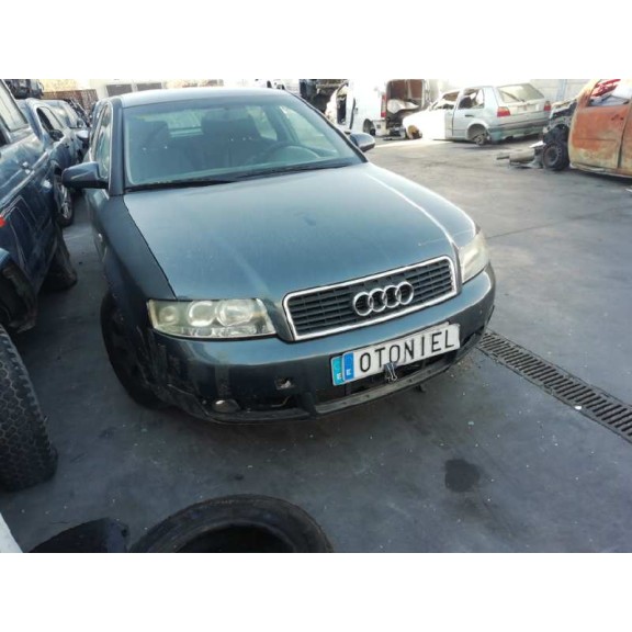 audi a4 berlina (8e) del año 2001