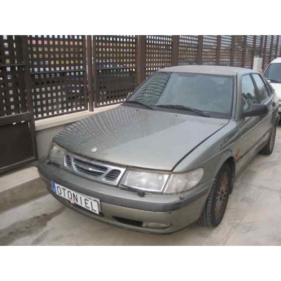 saab 9-3 berlina del año 1998