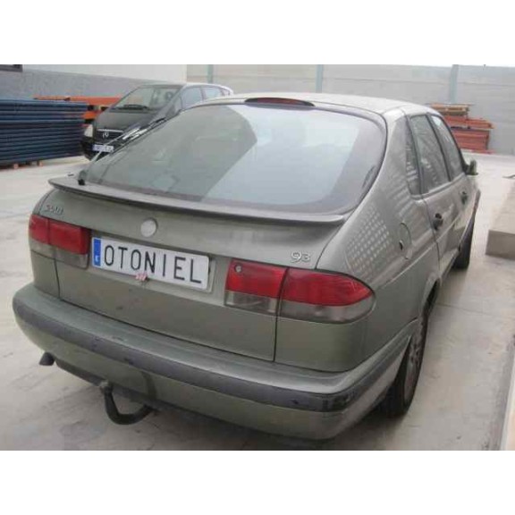 saab 9-3 berlina del año 1998