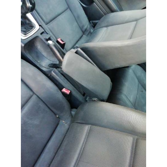 audi a4 berlina (8e) del año 2001