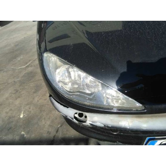 peugeot 206 berlina del año 2003