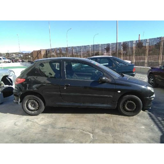 peugeot 206 berlina del año 2003